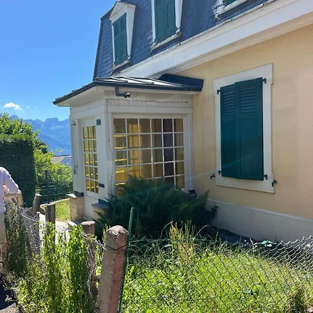 Apartment Charming Garden With Views In Glion
