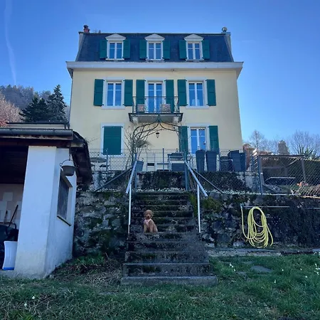 Charming Garden With Views In Glion